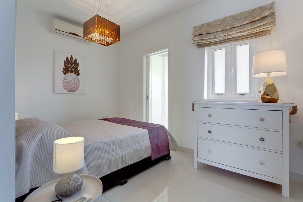 Magical Rooftop Penthouse Sliema Ngoại thất bức ảnh